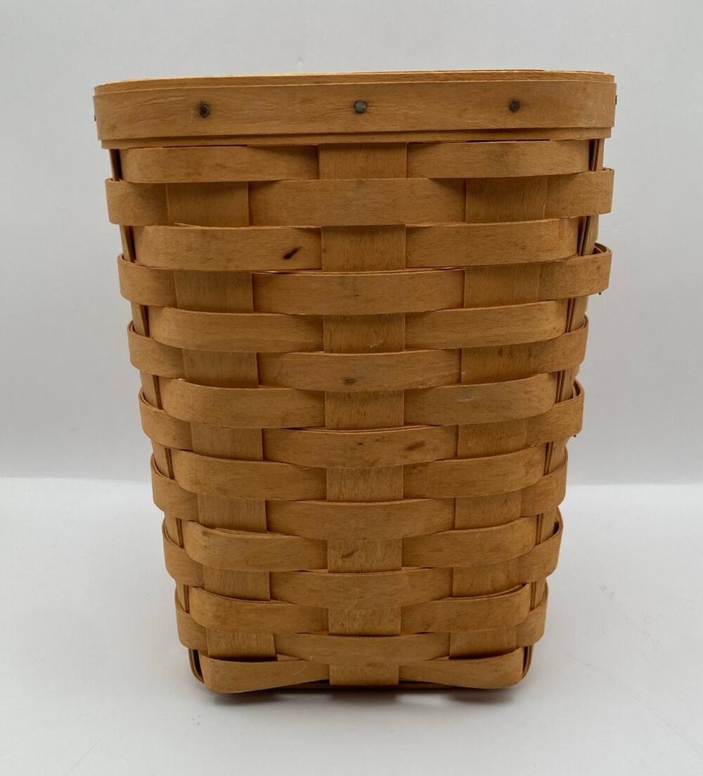 Vintage 2000 Longaberger Basket Medium Spoon Basket only